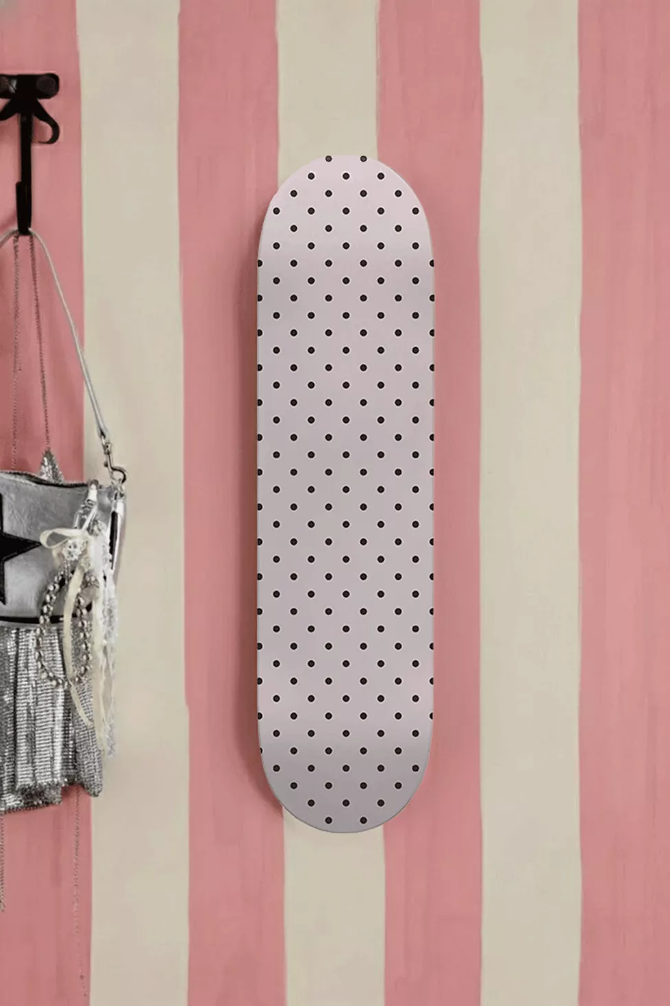 PRETTY IN PINK - Image 2